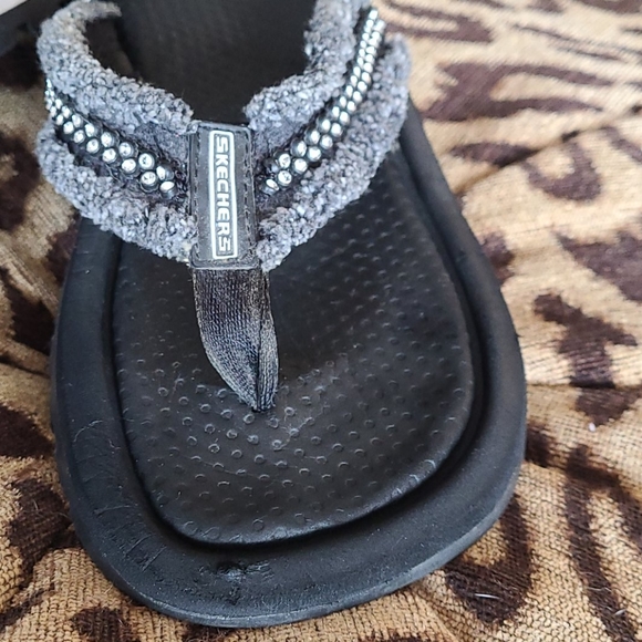 Skechers Sandals - Picture 8 of 12